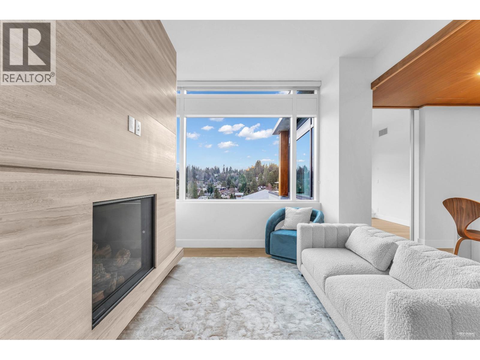 1002 6707 NELSON AVENUE, West Vancouver