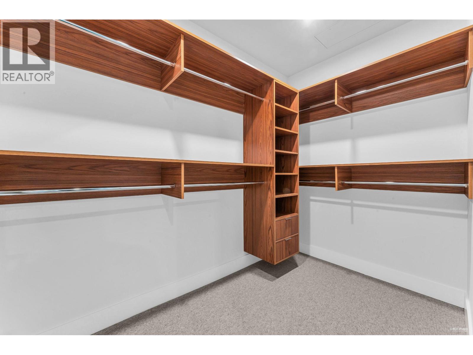 1002 6707 NELSON AVENUE, West Vancouver