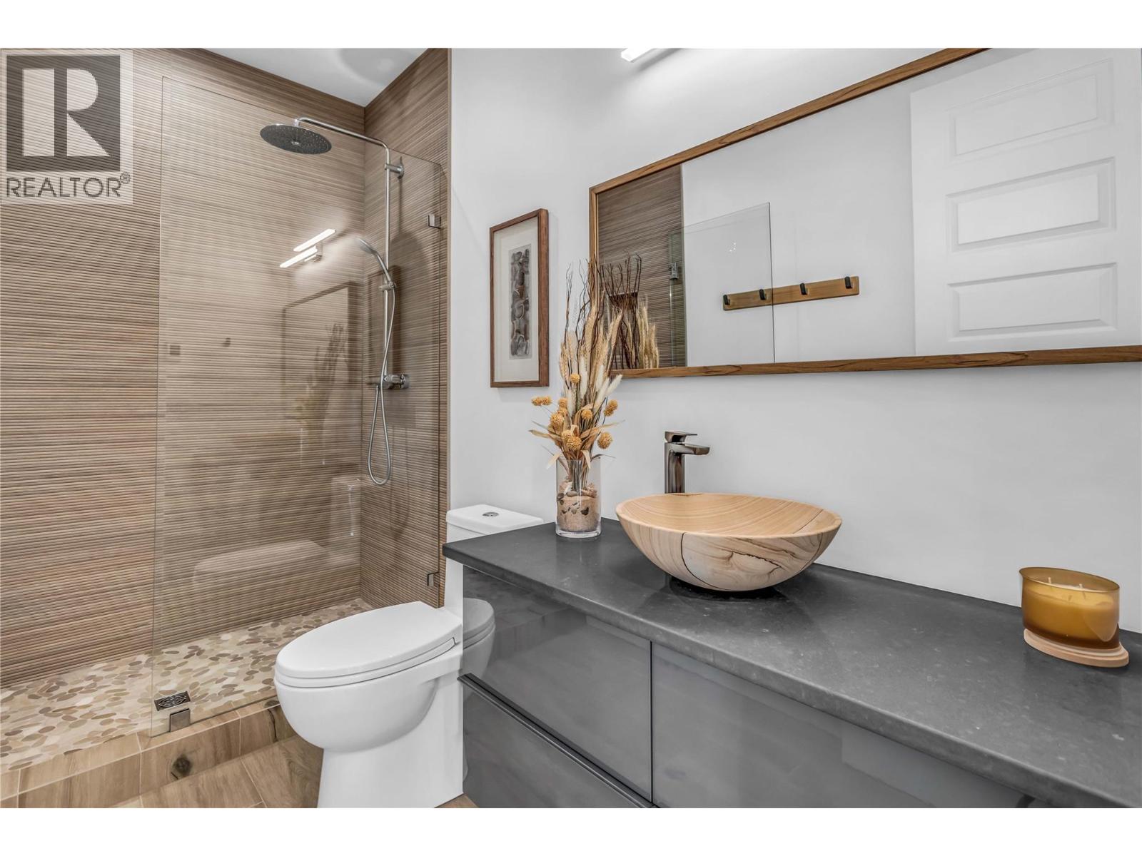  3452 Blue Grass Lane, Kelowna