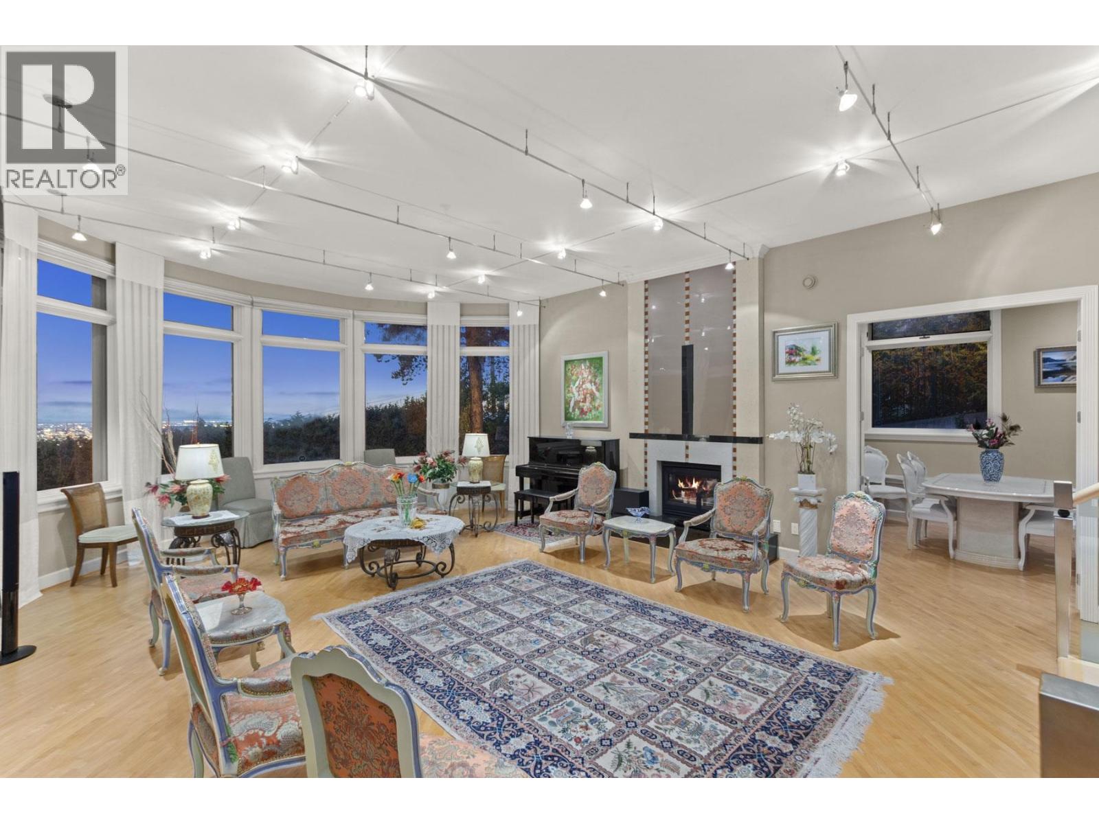 1128 CRESTLINE ROAD, West Vancouver