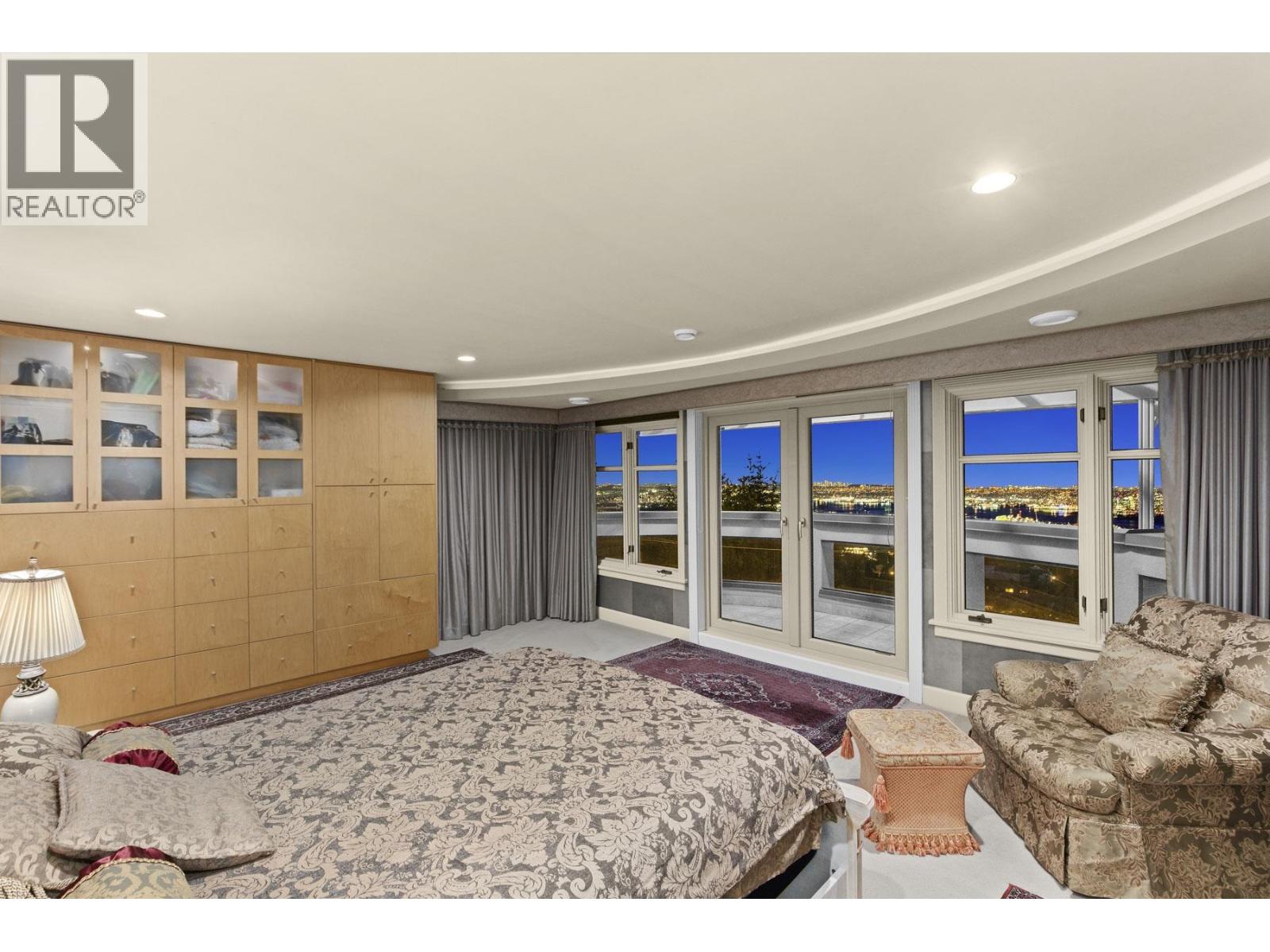 1128 CRESTLINE ROAD, West Vancouver