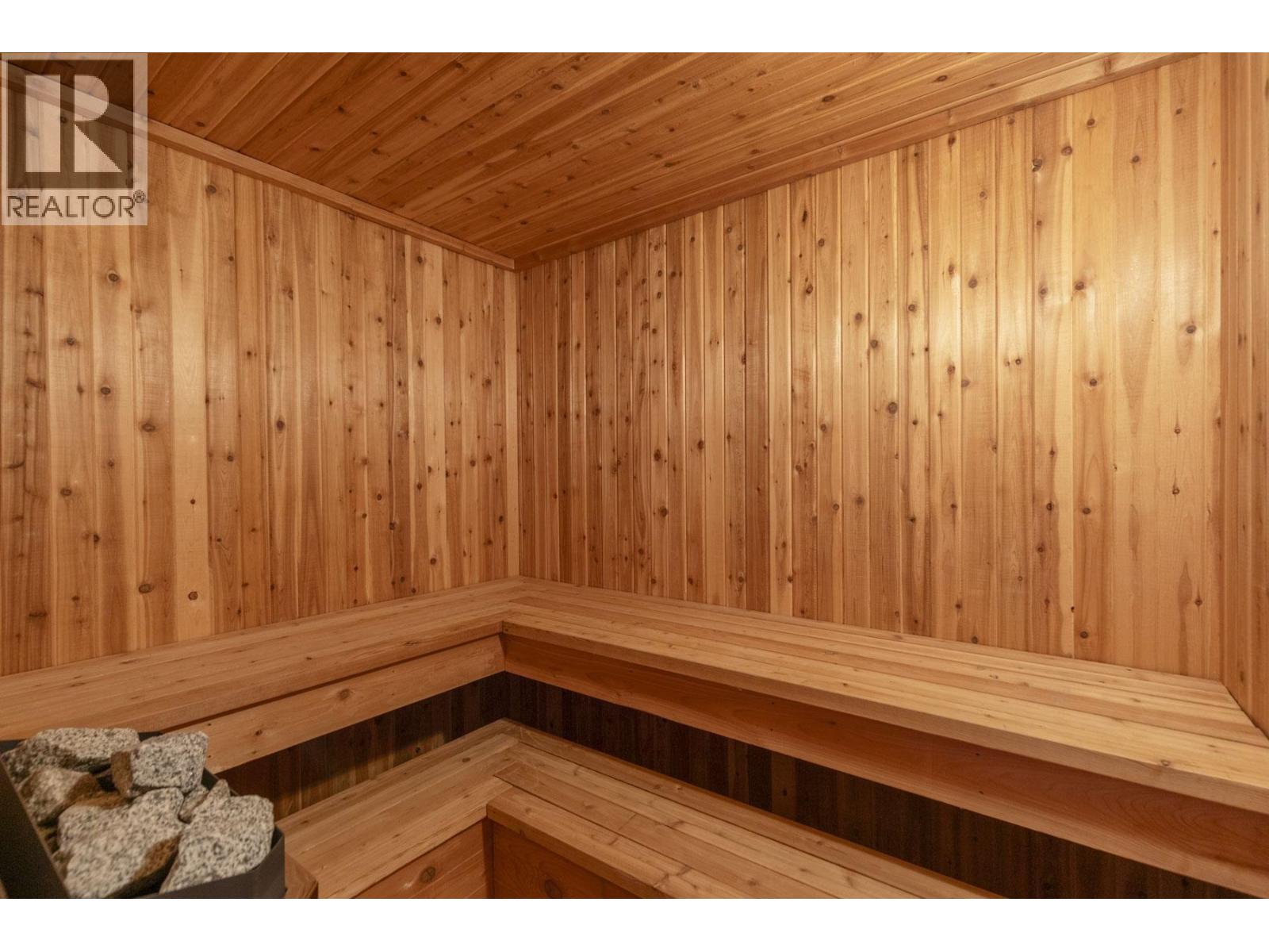 1128 CRESTLINE ROAD, West Vancouver