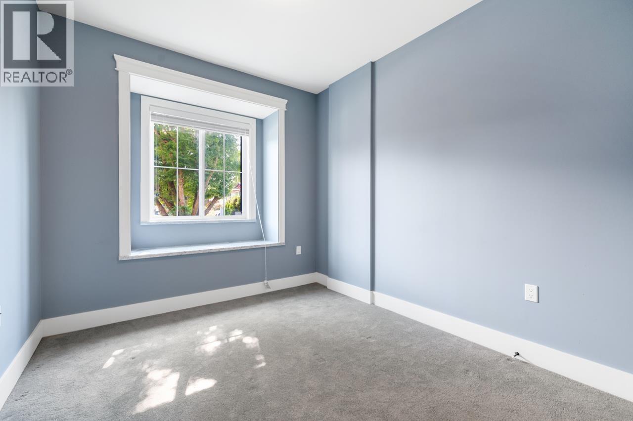 4591 TRIMARAN DRIVE, Richmond