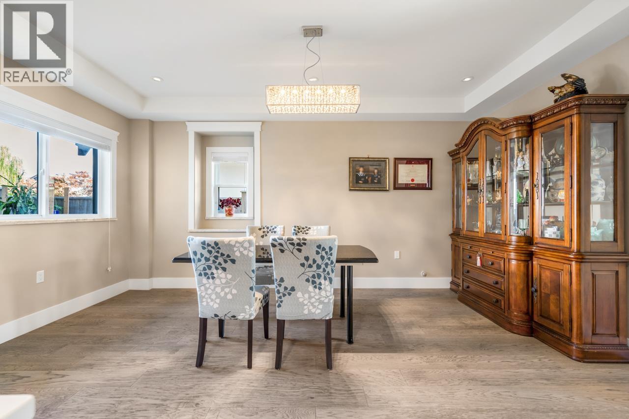 4591 TRIMARAN DRIVE, Richmond