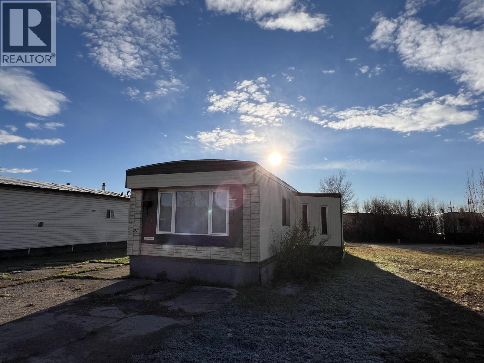 31 4501 NAHANNI DRIVE, Fort Nelson