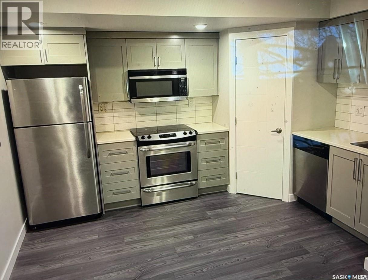 Single Family House Bi-level for Sale in  Kloppenburg STREET Saskatoon 