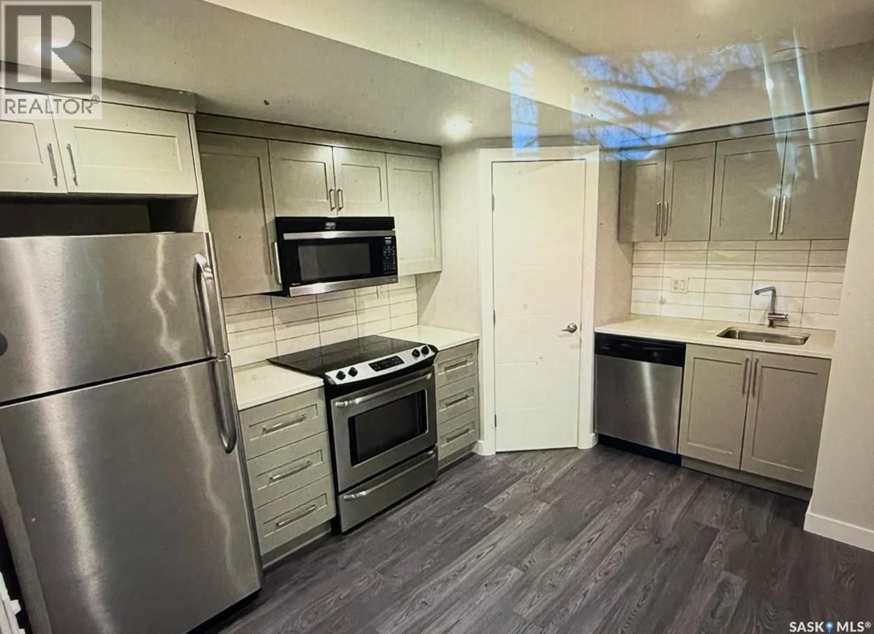 Single Family House Bi-level for Sale in  Kloppenburg STREET Saskatoon 