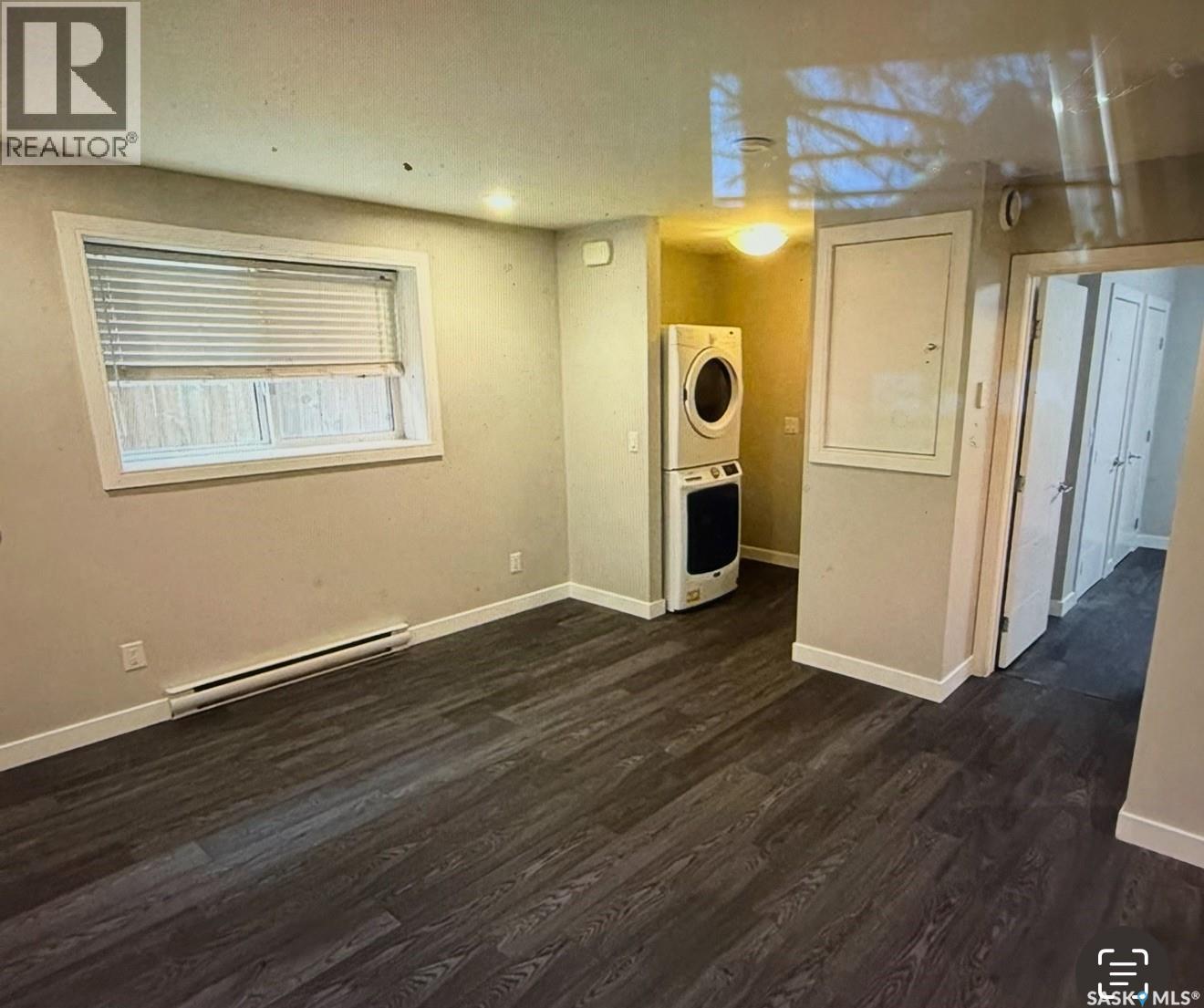 Single Family House Bi-level for Sale in  Kloppenburg STREET Saskatoon 