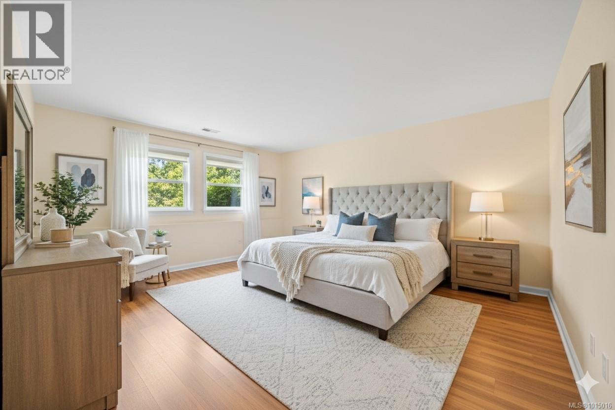 6505 Mystery Beach Rd, Fanny Bay