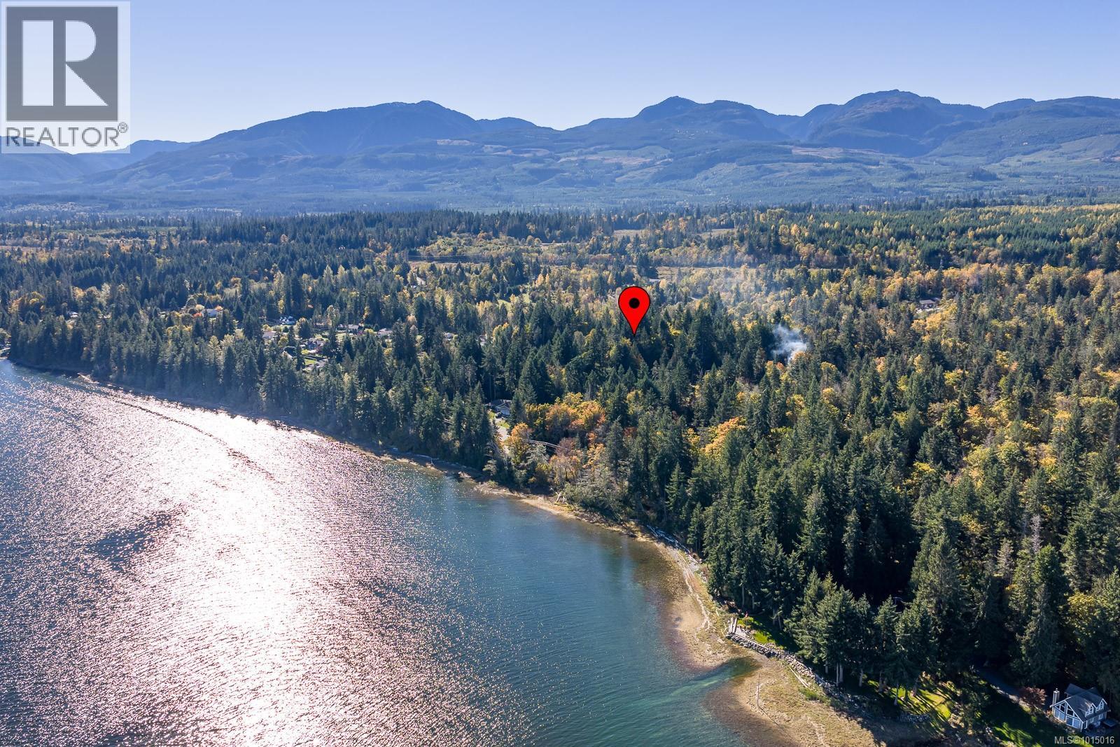 6505 Mystery Beach Rd, Fanny Bay