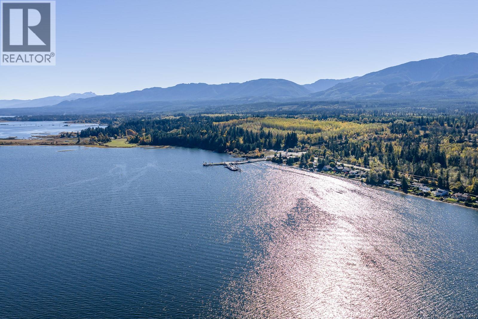 6505 Mystery Beach Rd, Fanny Bay