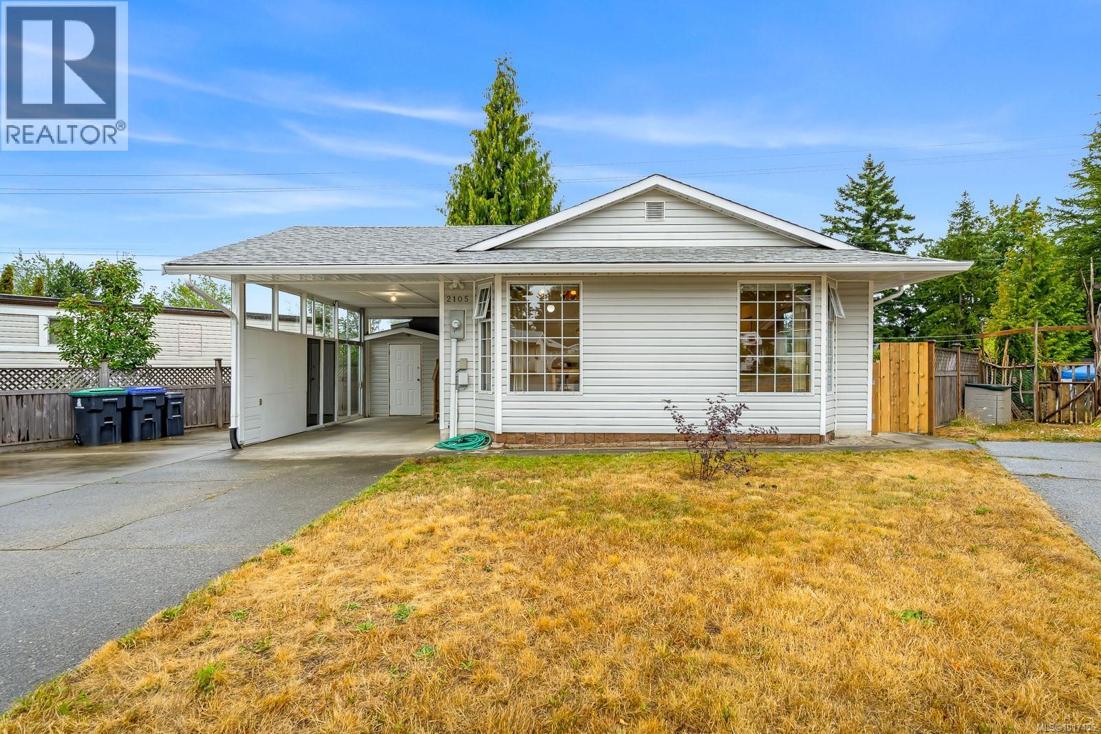 2105 Pemberton Pl, Comox