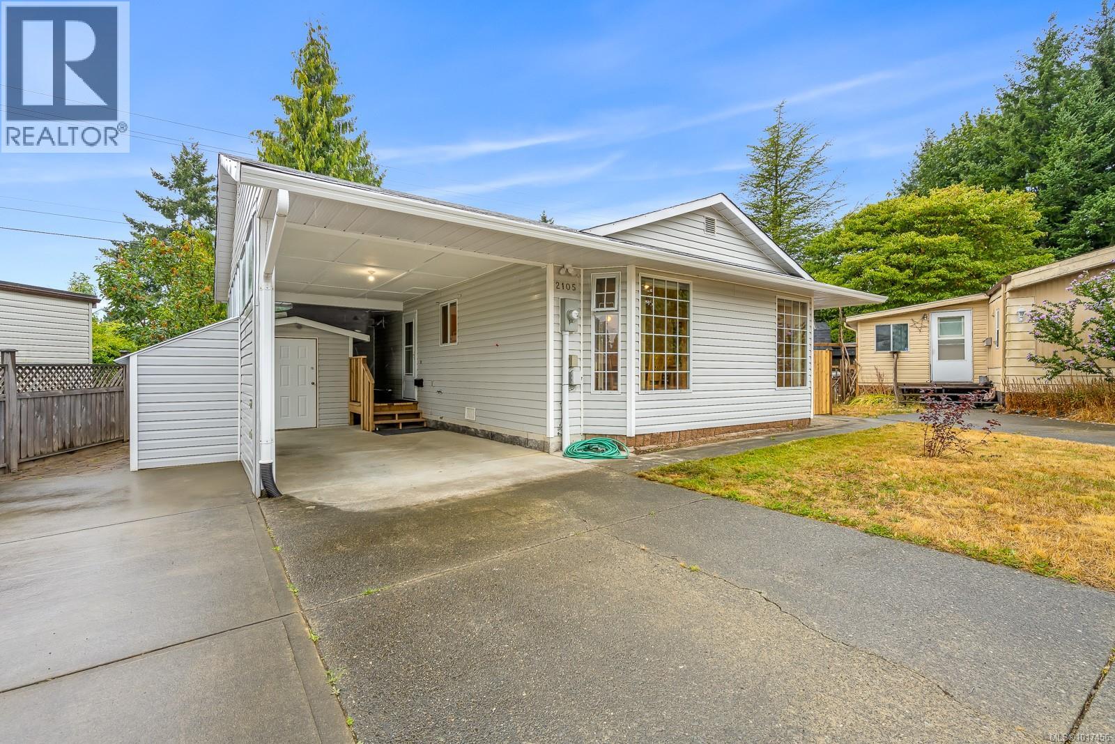 2105 Pemberton Pl, Comox