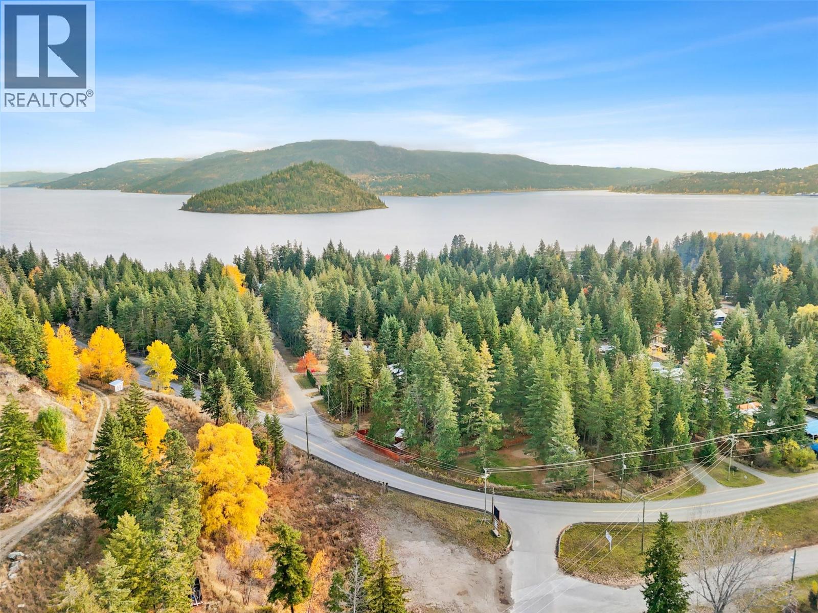  4177 Squilax-Anglemont Highway, Scotch Creek