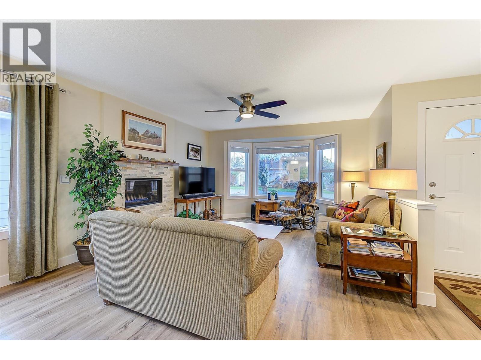 369 1260 Raymer Avenue, Kelowna