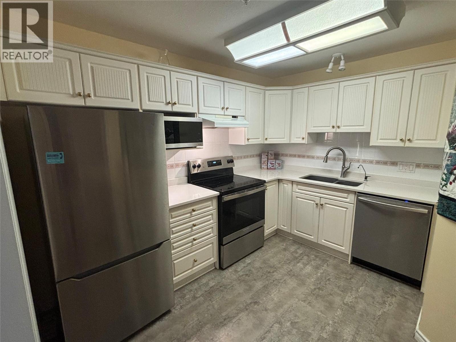 108 3220 Centennial Drive, Vernon