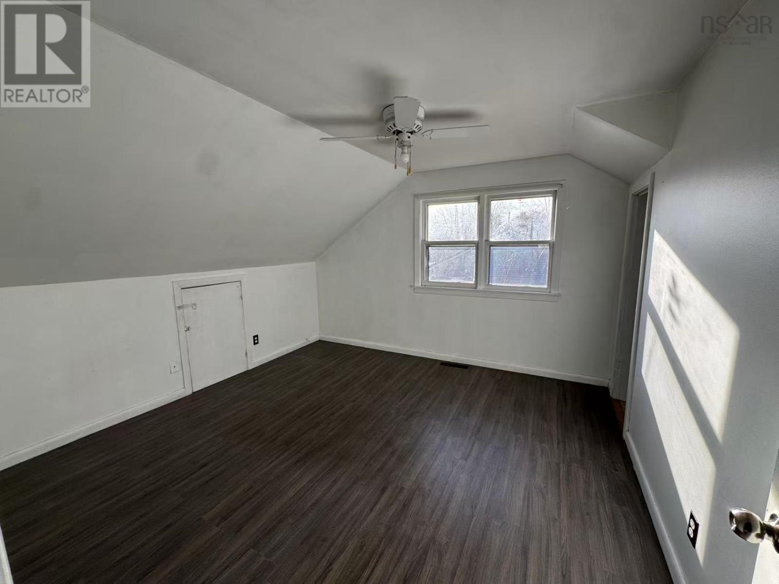 Property 17 of 30 of 1202 Owen Road