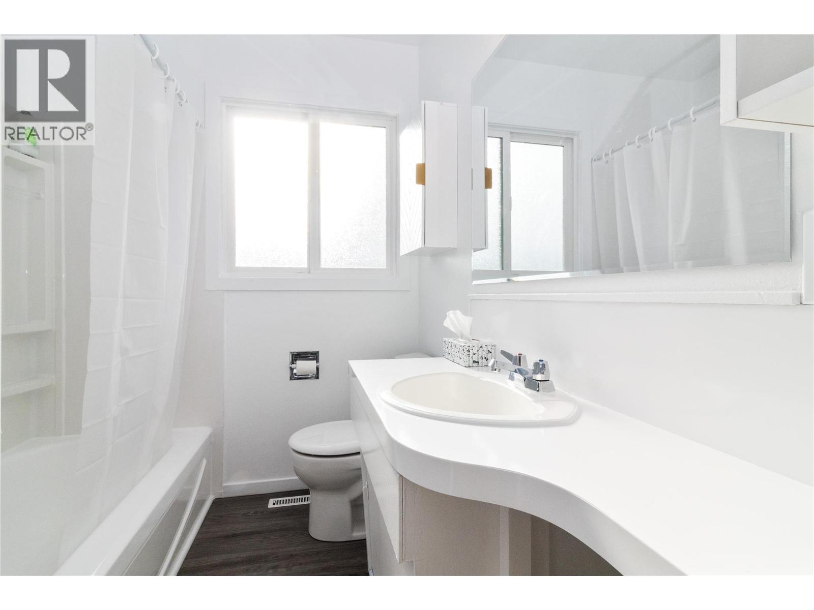  1352 Alder Court, Kelowna