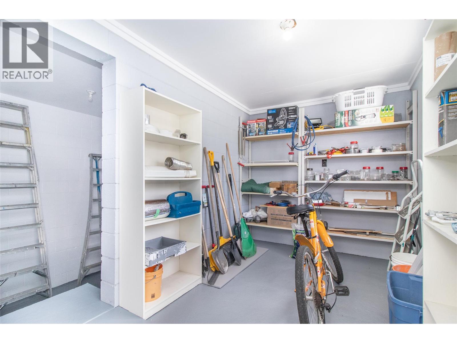  1352 Alder Court, Kelowna