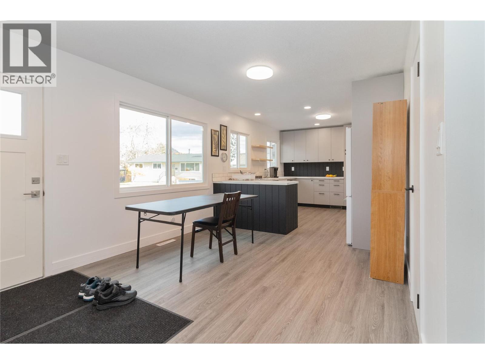  1352 Alder Court, Kelowna