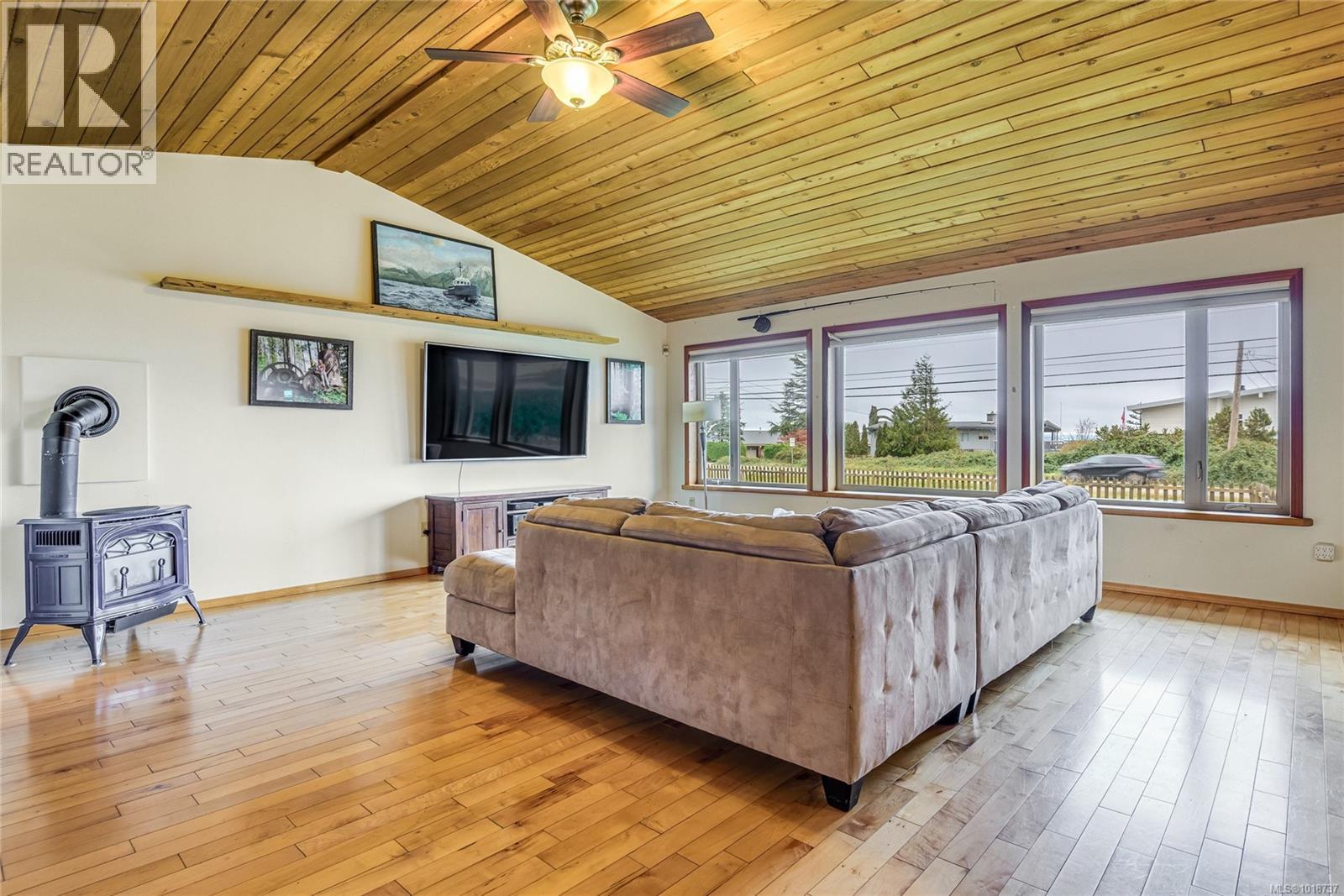 3910 Island Hwy, Campbell River