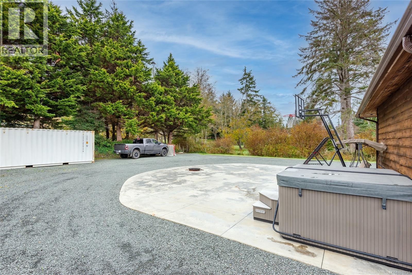 3910 Island Hwy, Campbell River