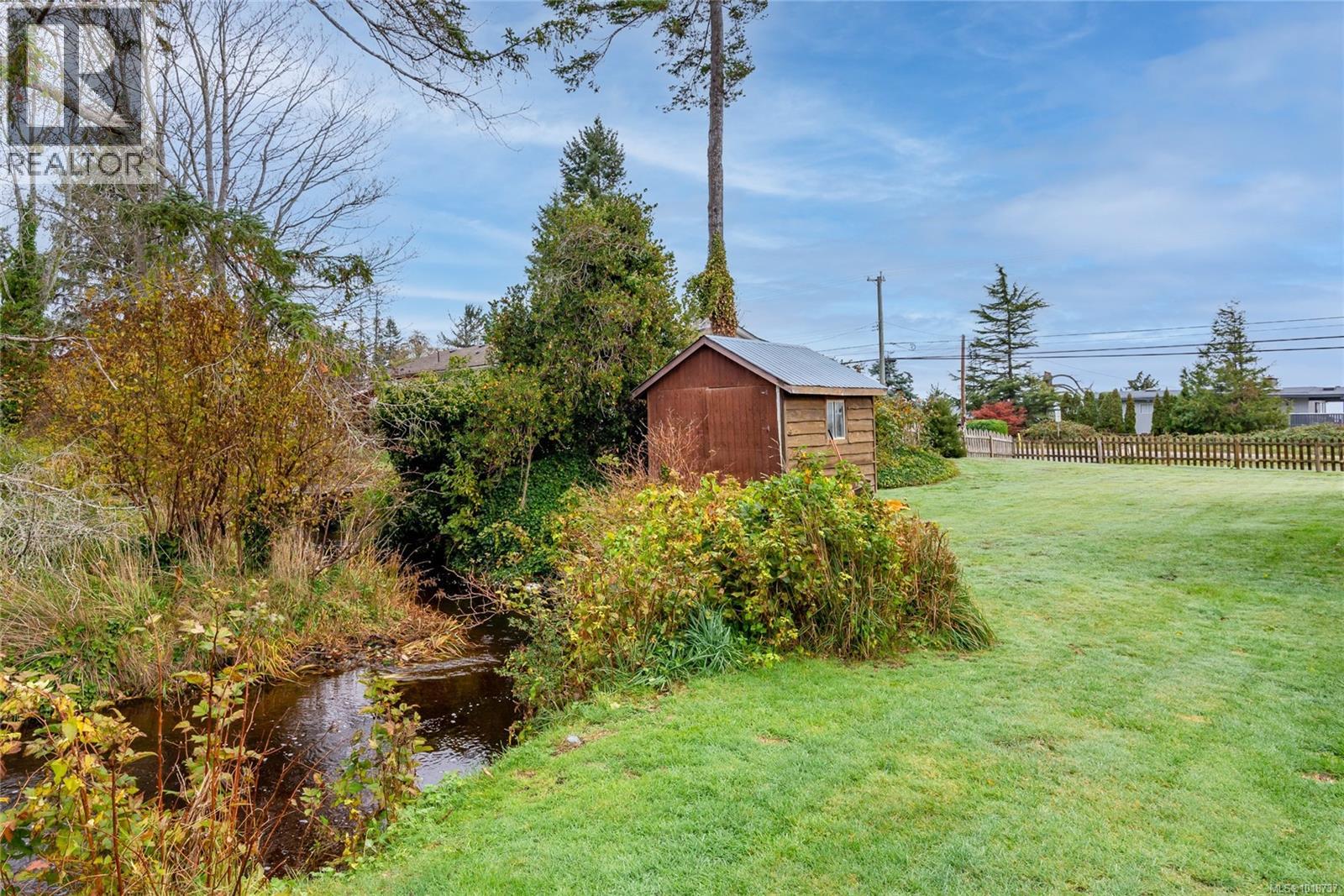 3910 Island Hwy, Campbell River