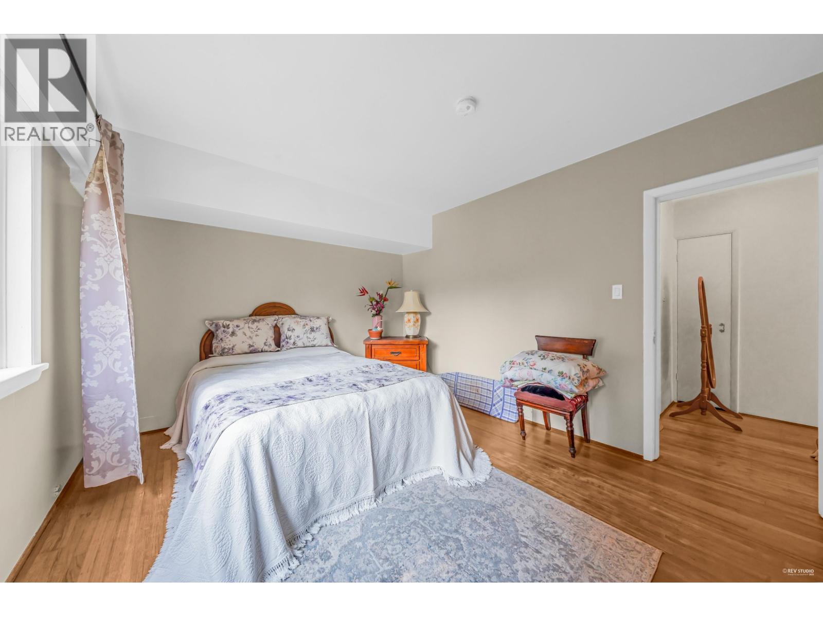 410 HADDEN DRIVE, West Vancouver