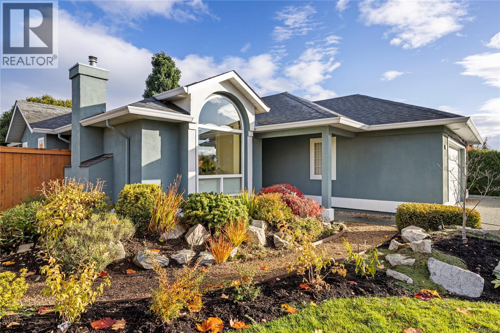 201 Crabapple Cres, Parksville