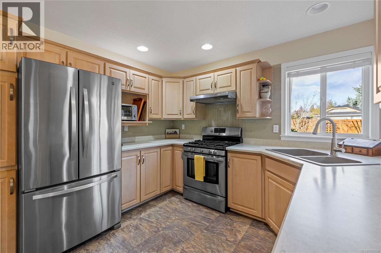 201 Crabapple Cres, Parksville