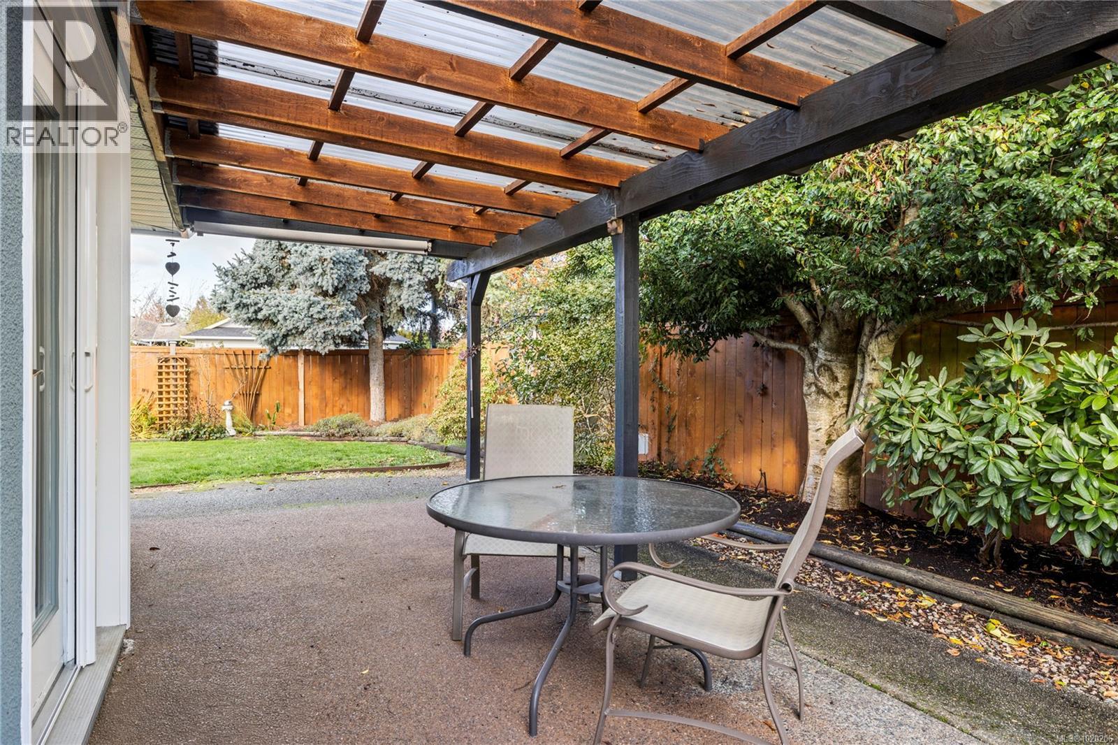 201 Crabapple Cres, Parksville