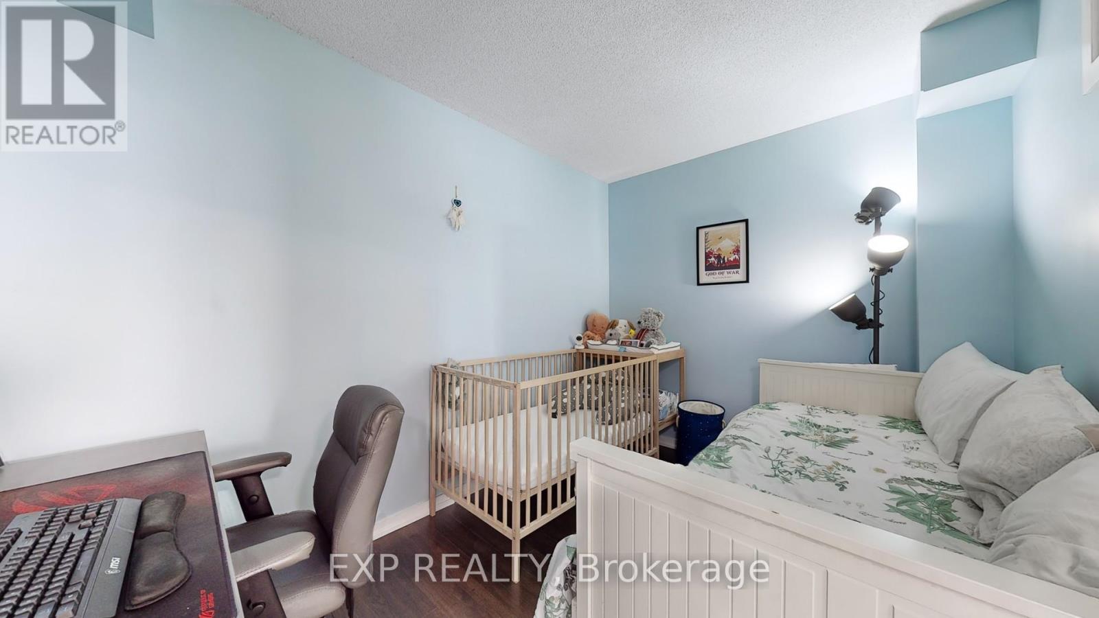 #607 801 SHEPPARD AVENUE W - 17