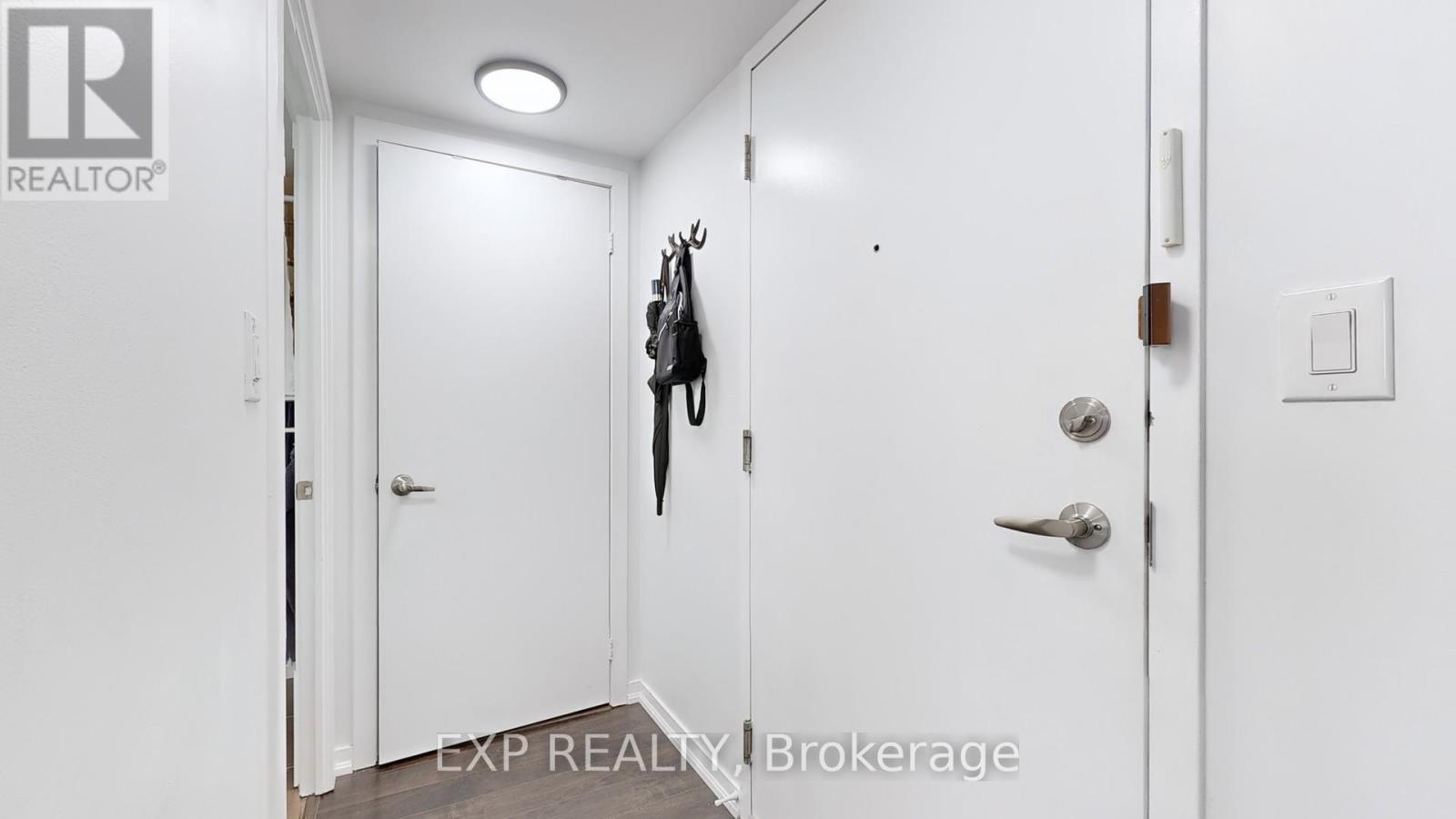 #607 801 SHEPPARD AVENUE W - 22