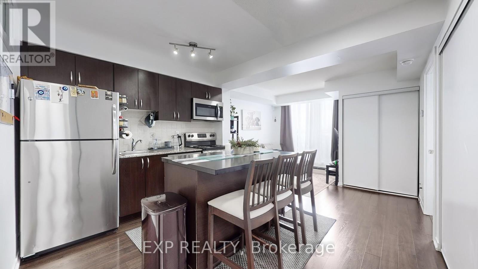 #607 801 SHEPPARD AVENUE W - 9