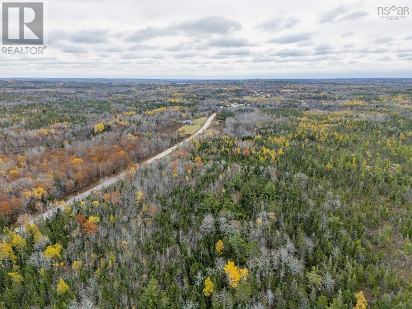 Property 10 of 21 of 1763 10 Highway