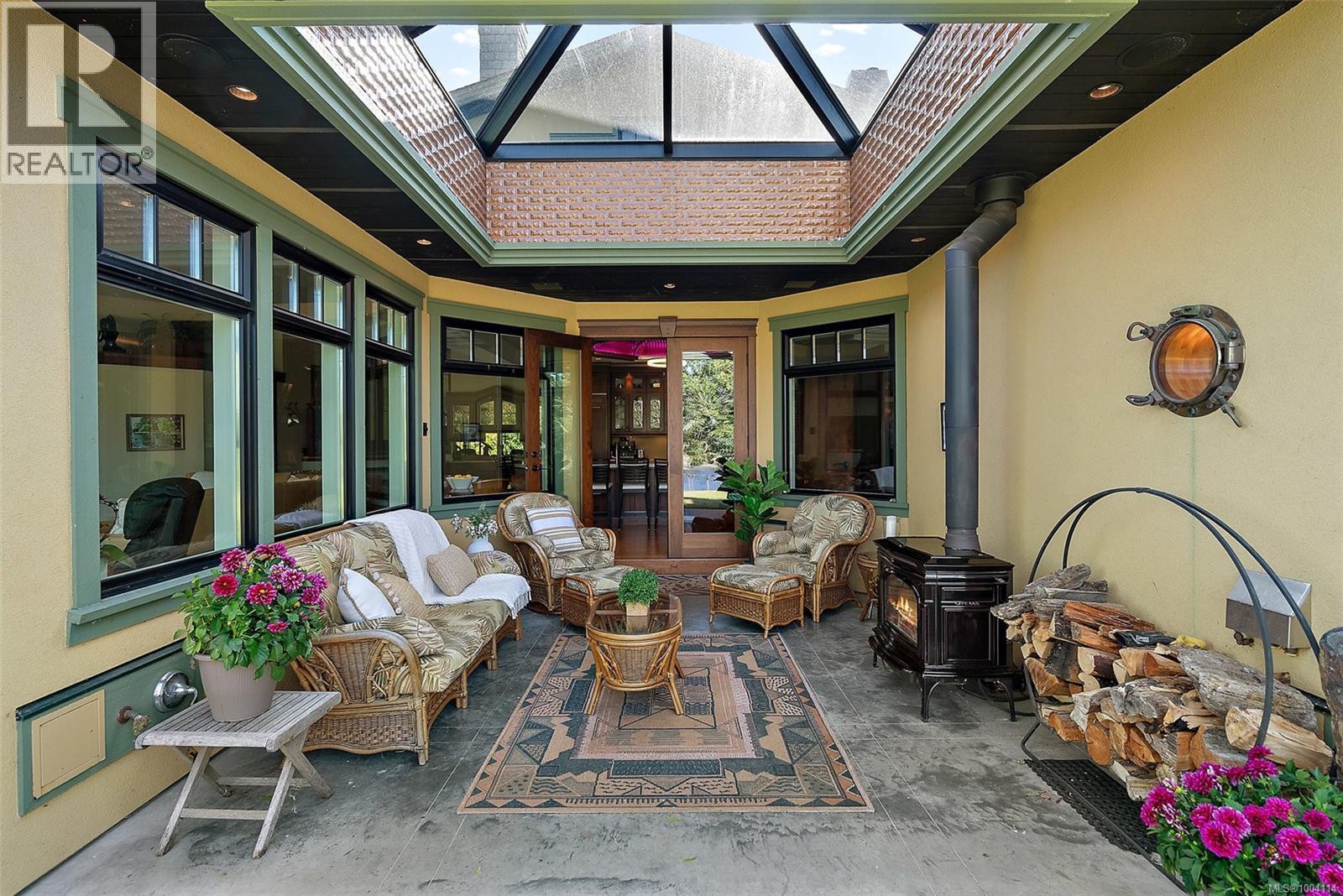  2751 Shoreline Drive, View Royal