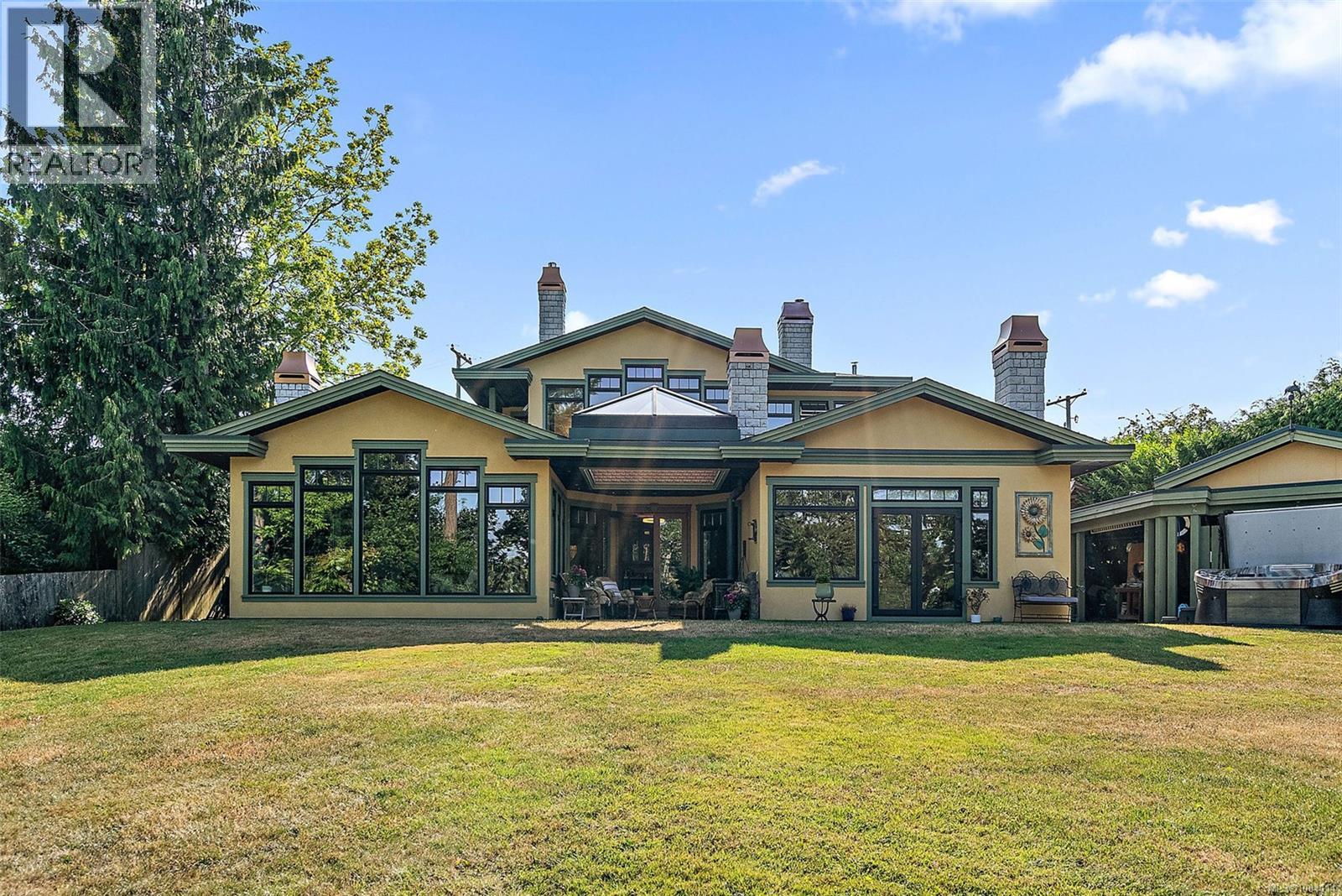  2751 Shoreline Drive, View Royal