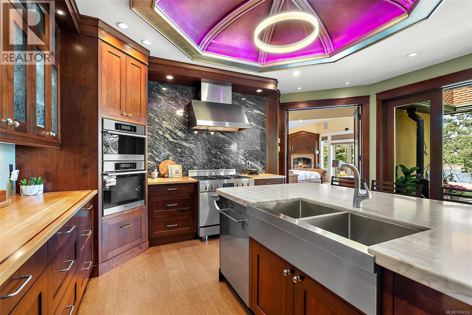  2751 Shoreline Drive, View Royal