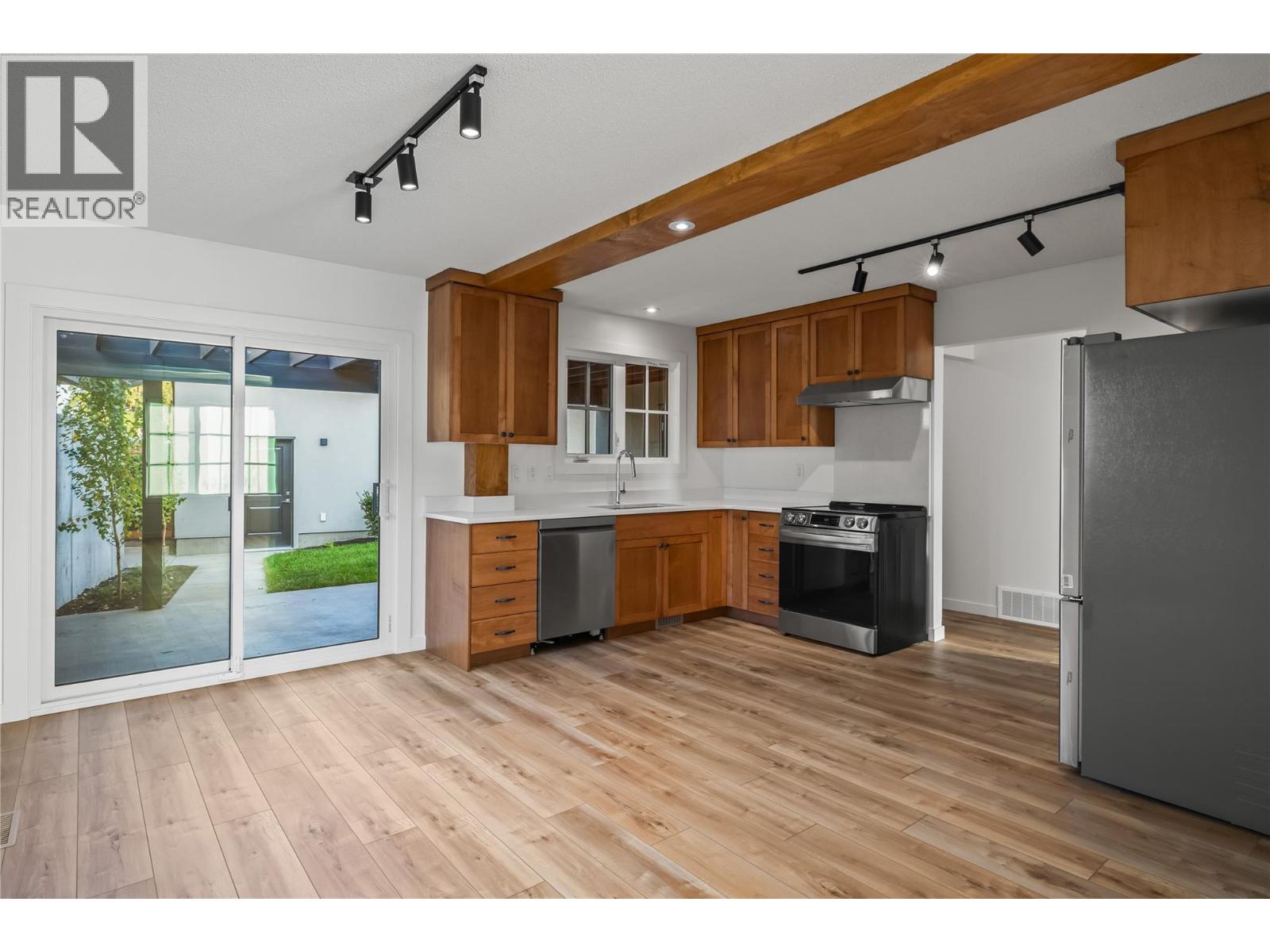 3 2957 Conlin Court, Kelowna