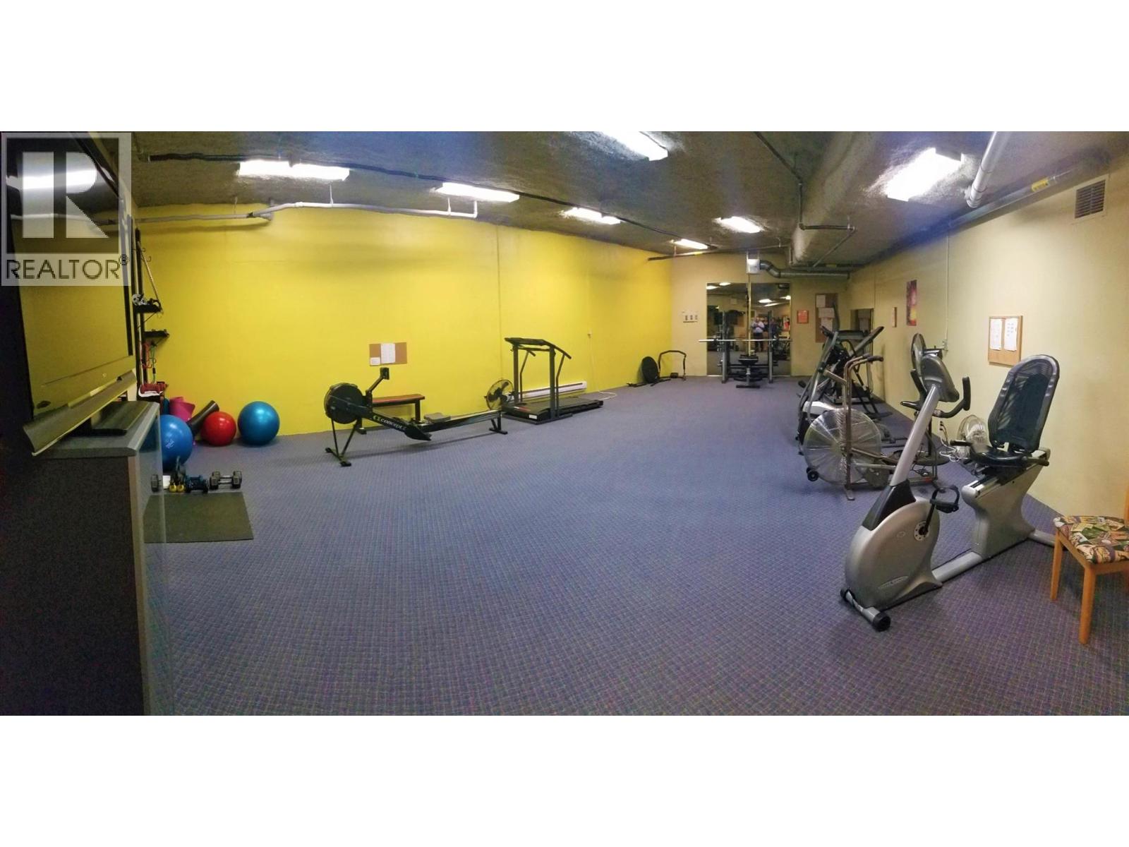 921 Spillway Road Unit# 306B, Oliver