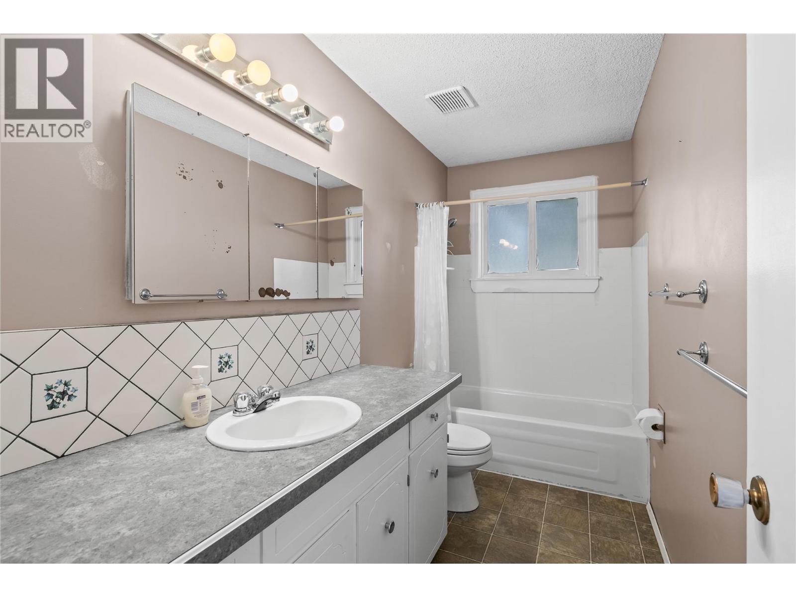  235 Kriese Road, Kelowna