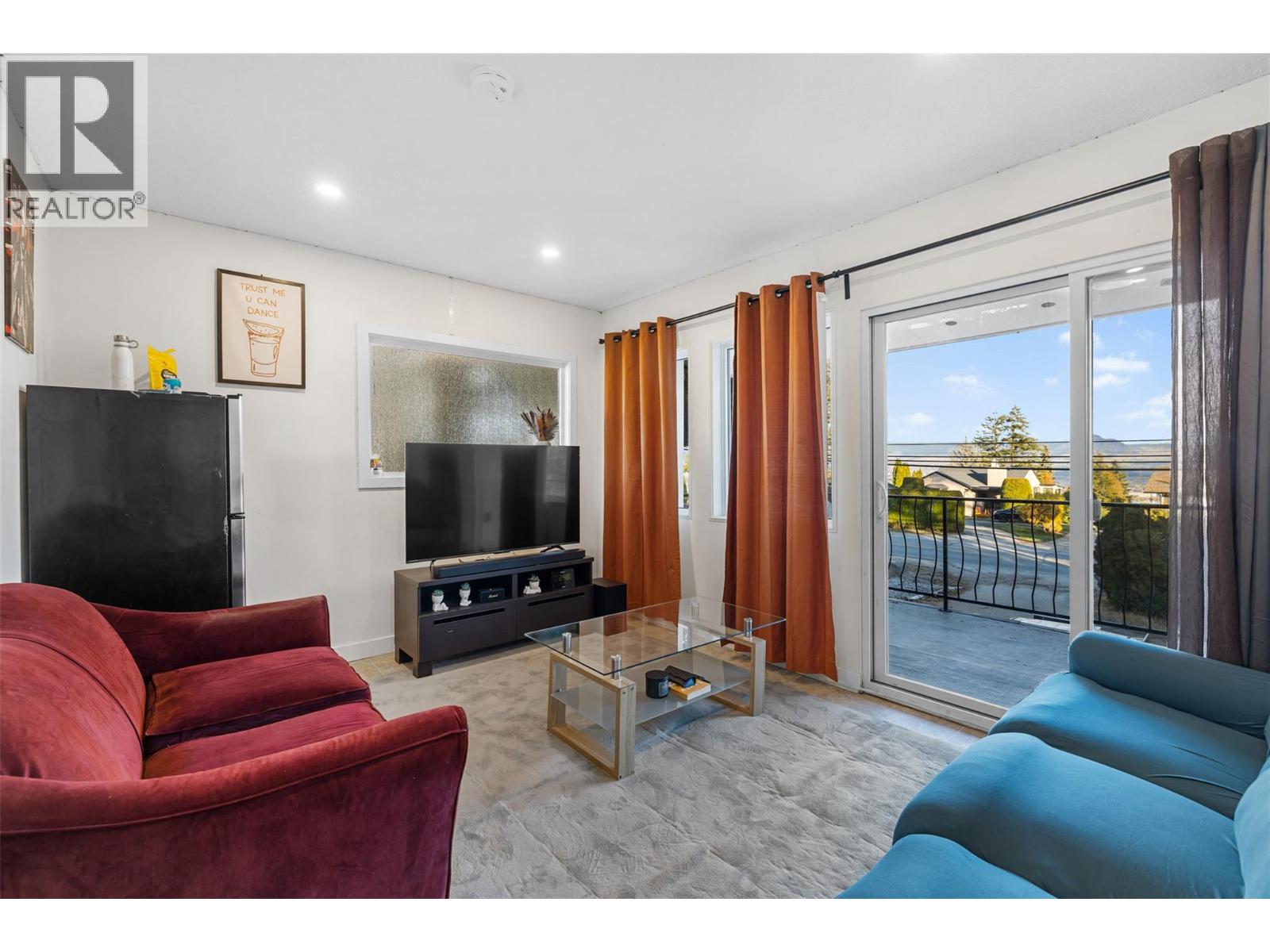  2650 Thacker Drive, West Kelowna