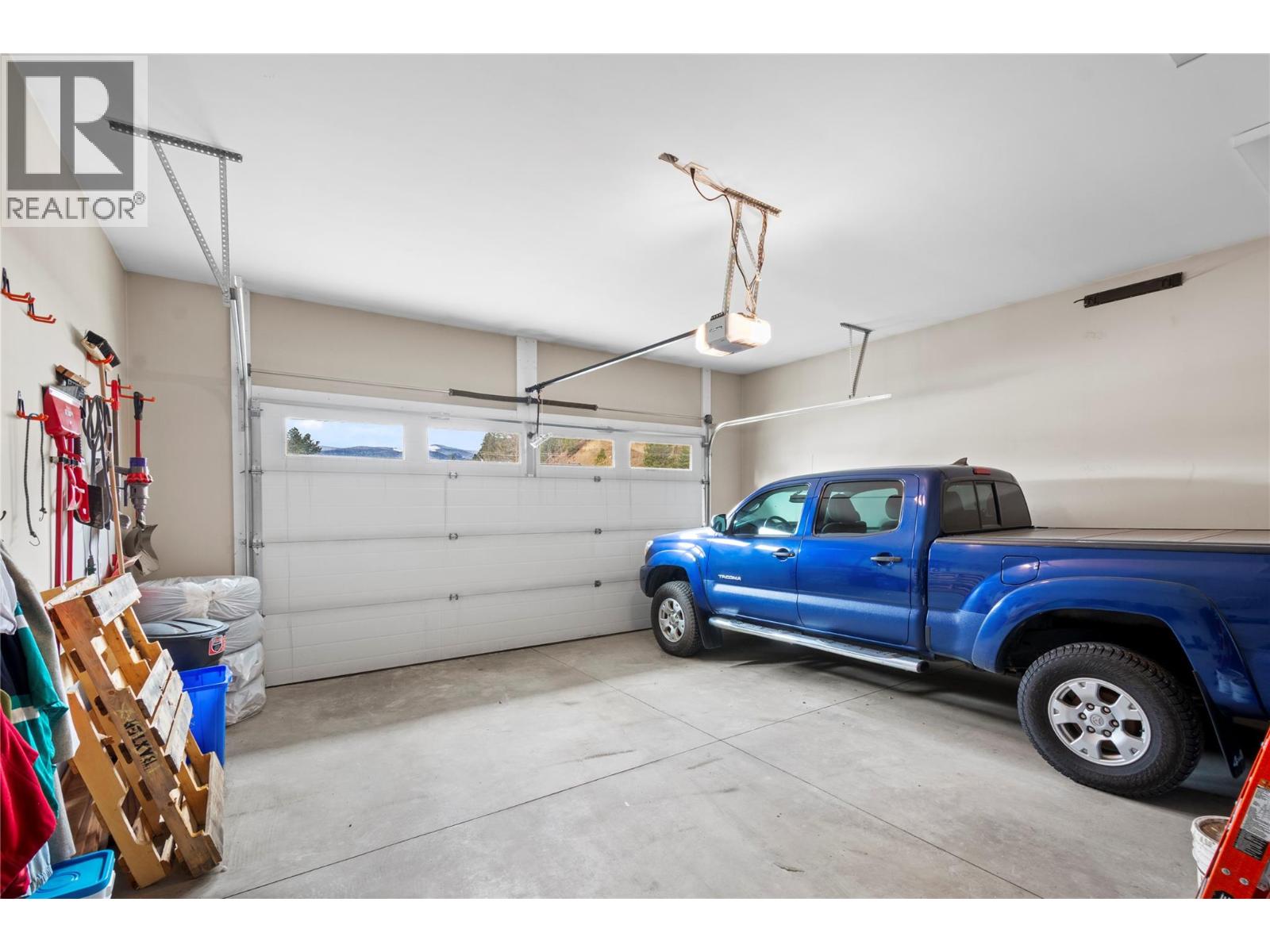 109 COPPERHEAD Road, Princeton