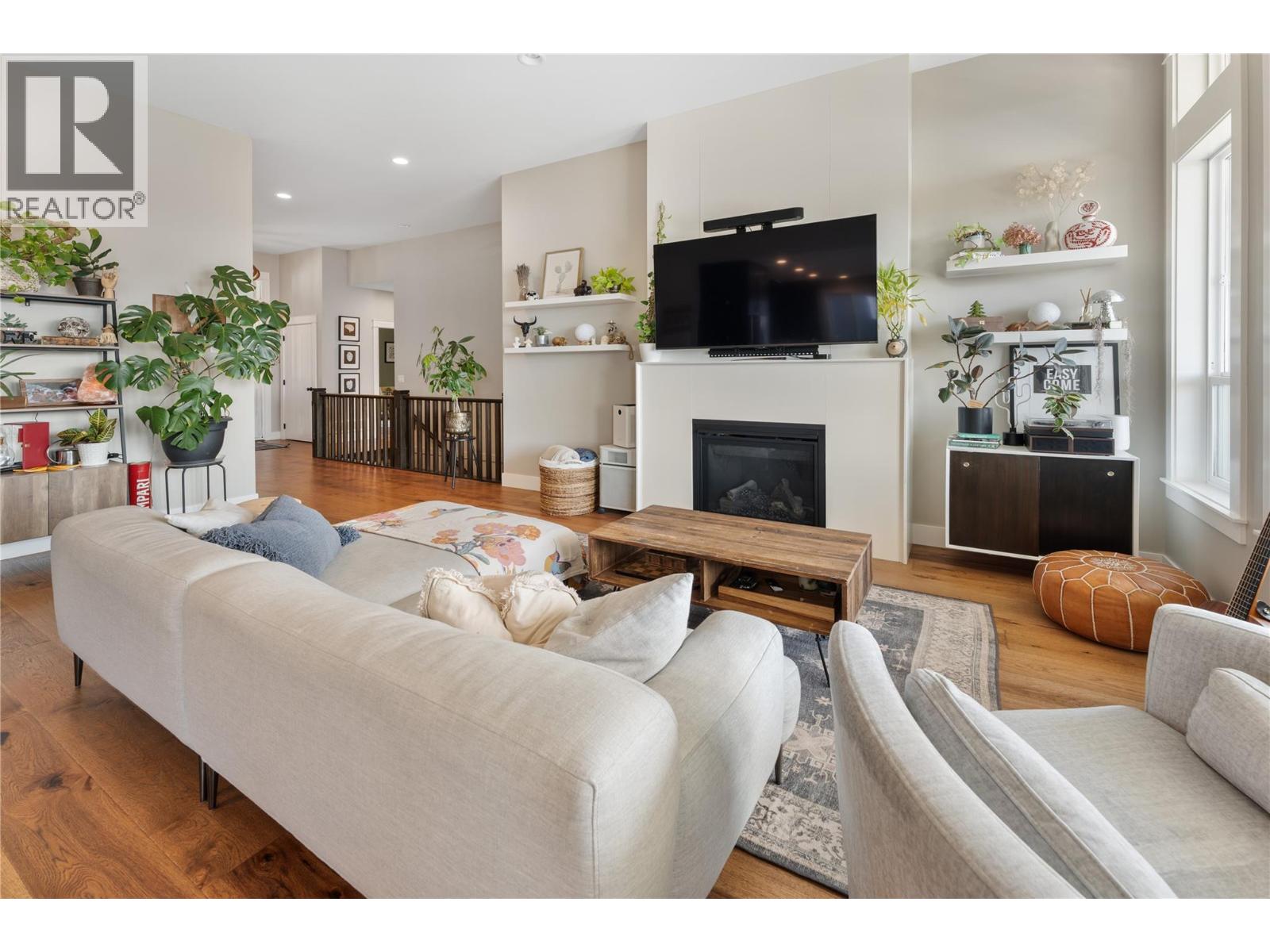  13301 Apex Lane, Lake Country