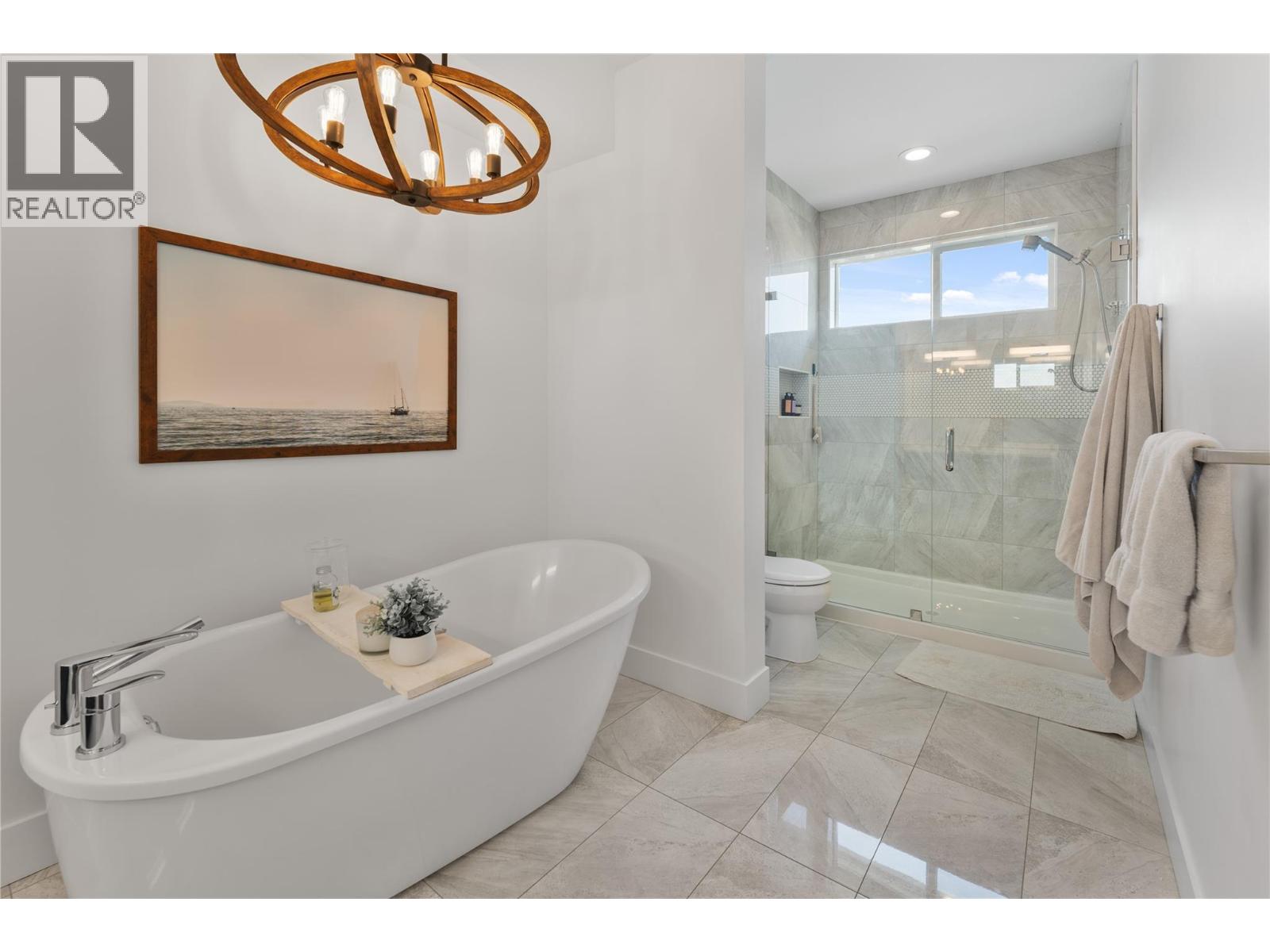  13301 Apex Lane, Lake Country