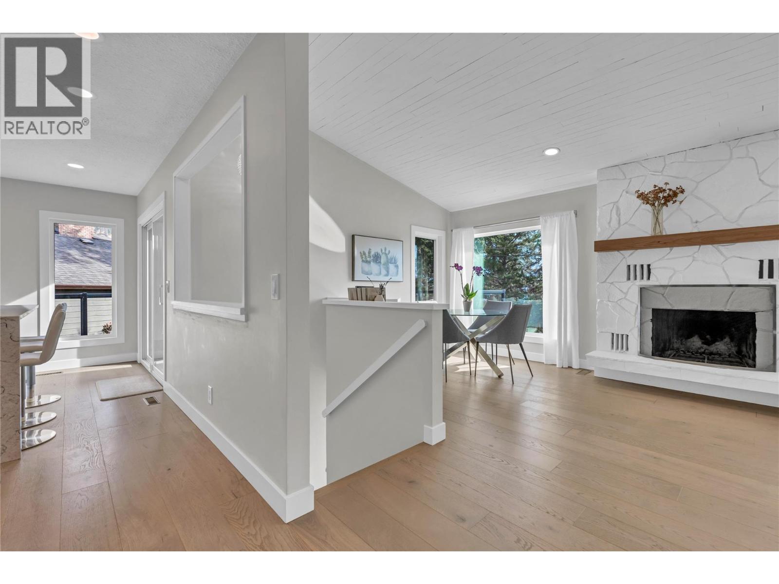 3904 Dryden Road, Peachland