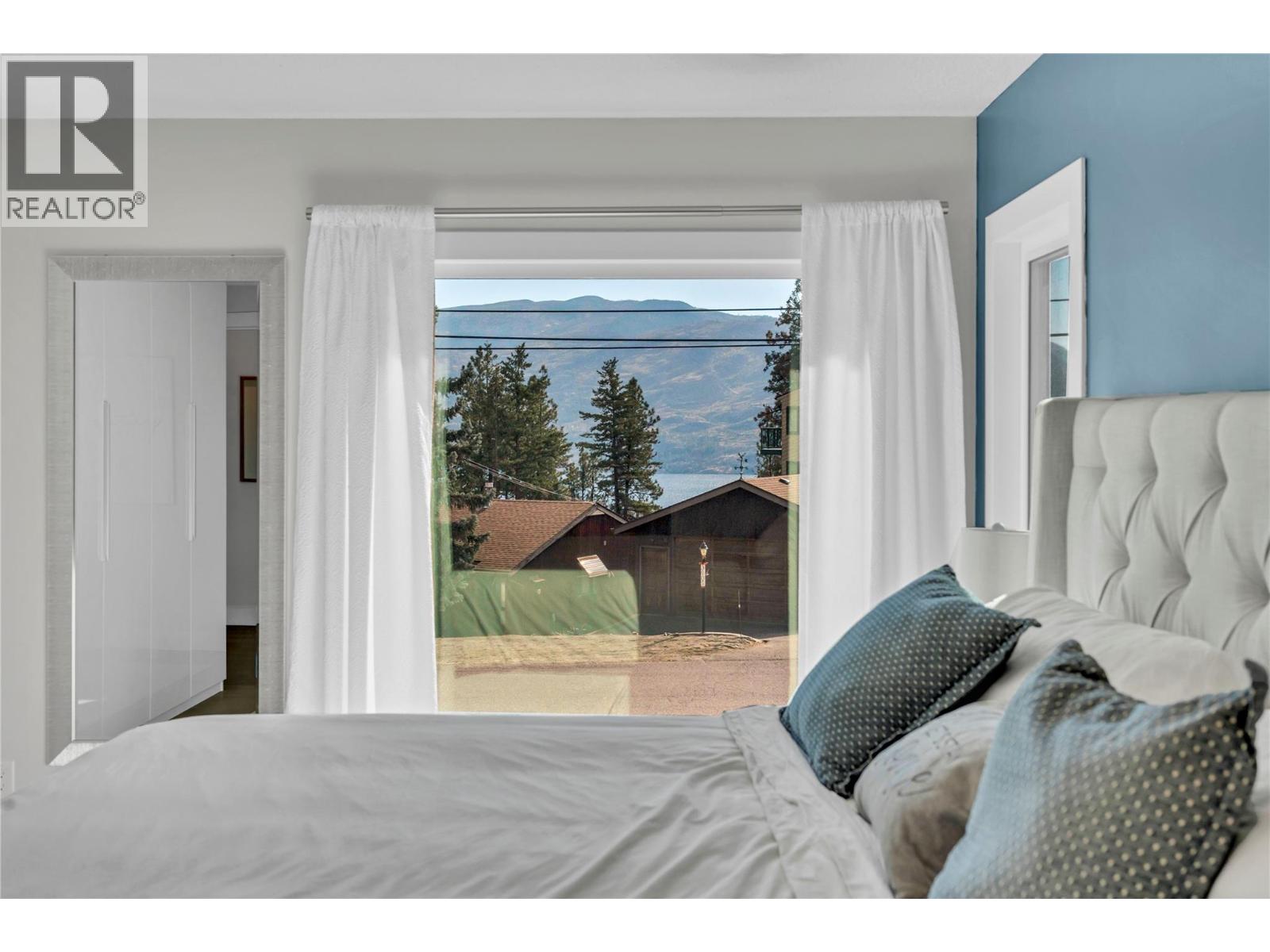 3904 Dryden Road, Peachland