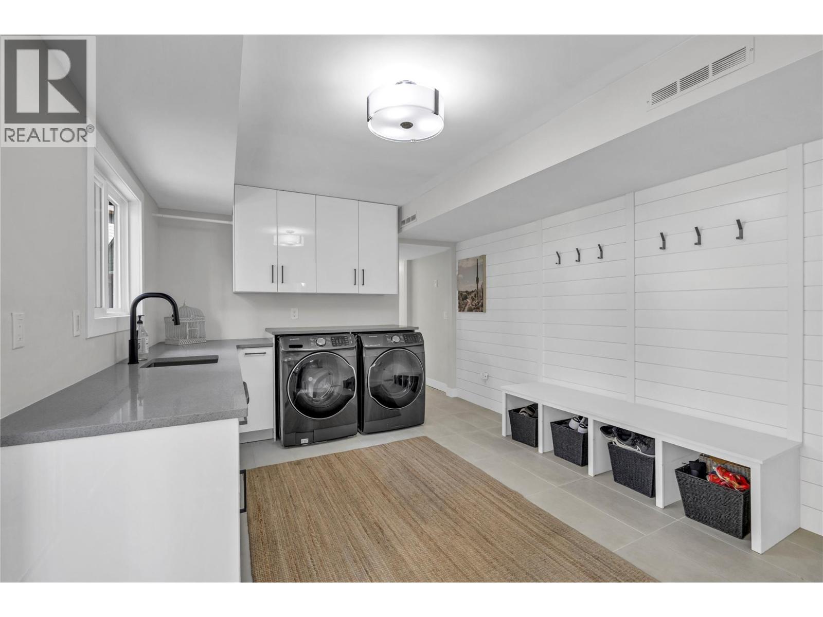 3904 Dryden Road, Peachland