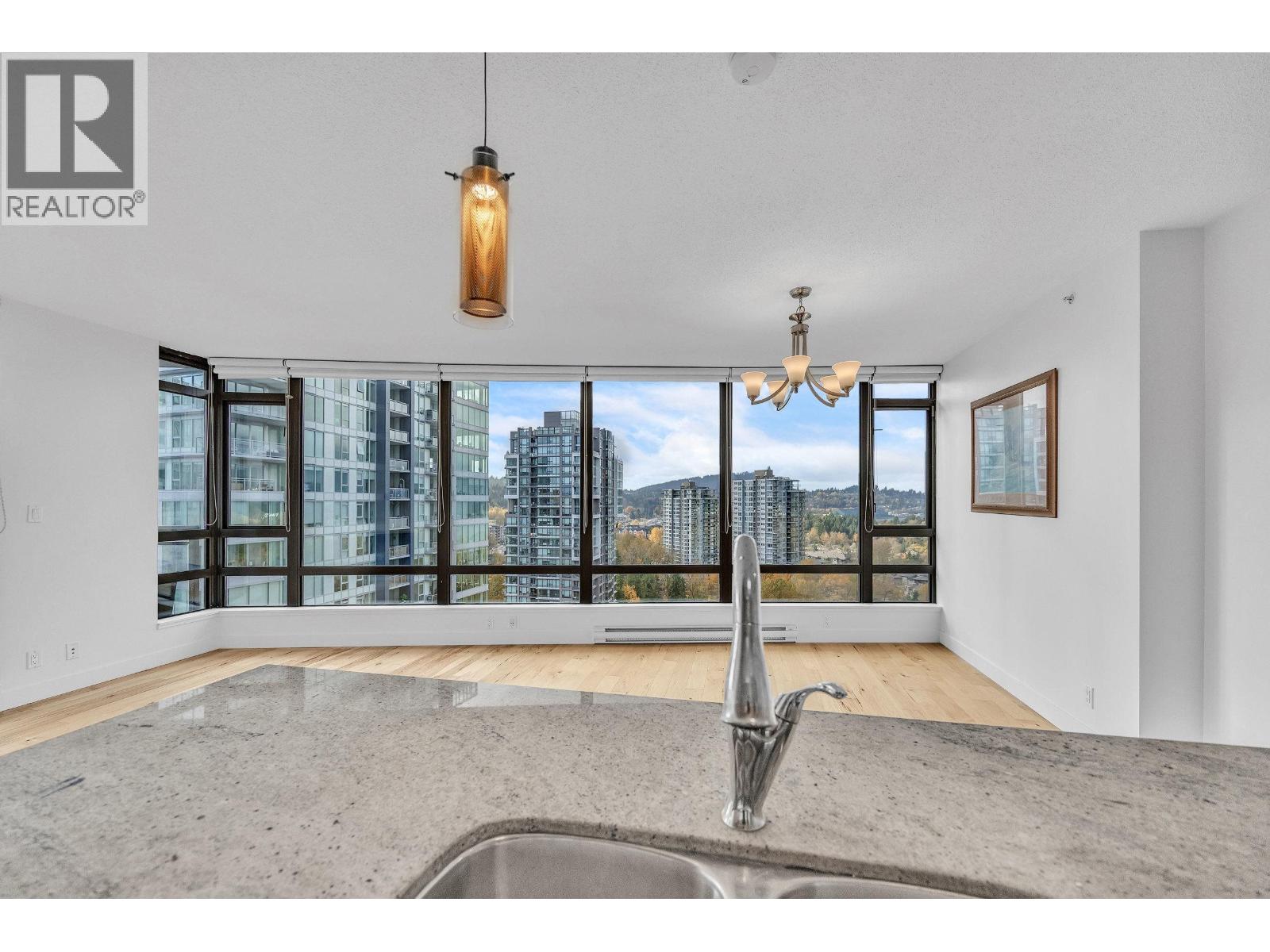 1904 400 CAPILANO ROAD, Port Moody
