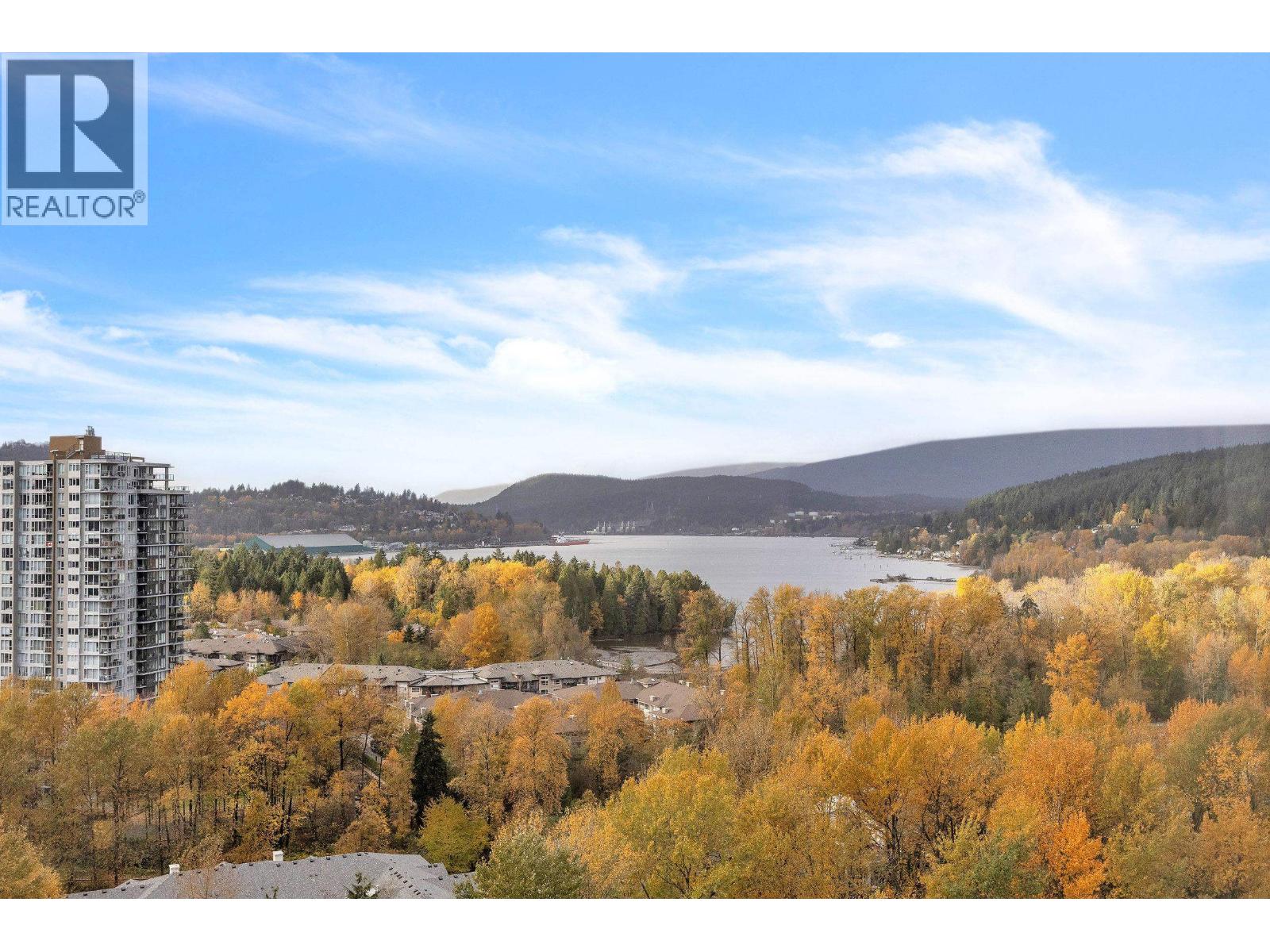 1904 400 CAPILANO ROAD, Port Moody